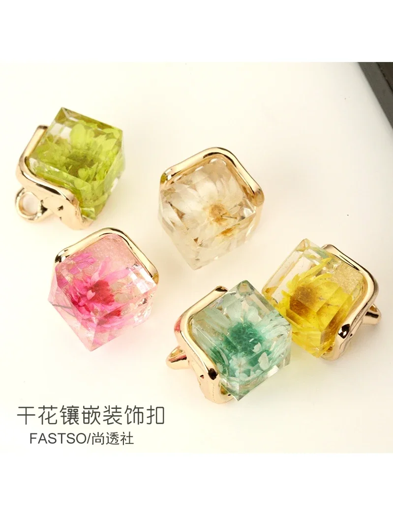 3Pcs Glass Square Flowers Buttons for Clothing Knitting Luxury Sewing Accessories DIY Crafts Sparkling Unique Stylish Gold 10mm