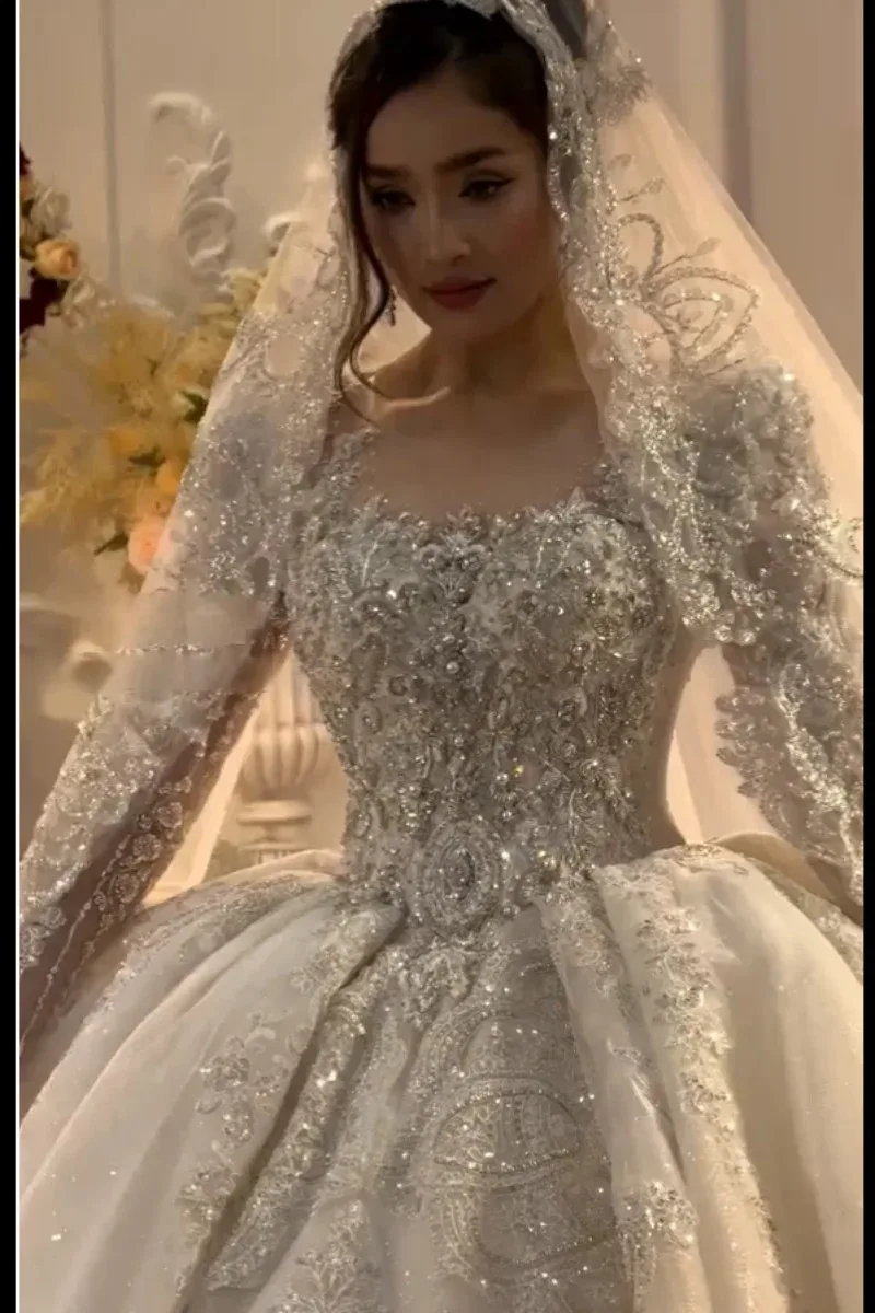 Custom Luxurious Sparkling Princess Wedding Dress Crystal Beads A-line Prom Dresses Sweetheart Long Sleeve Women's Bridal Dress
