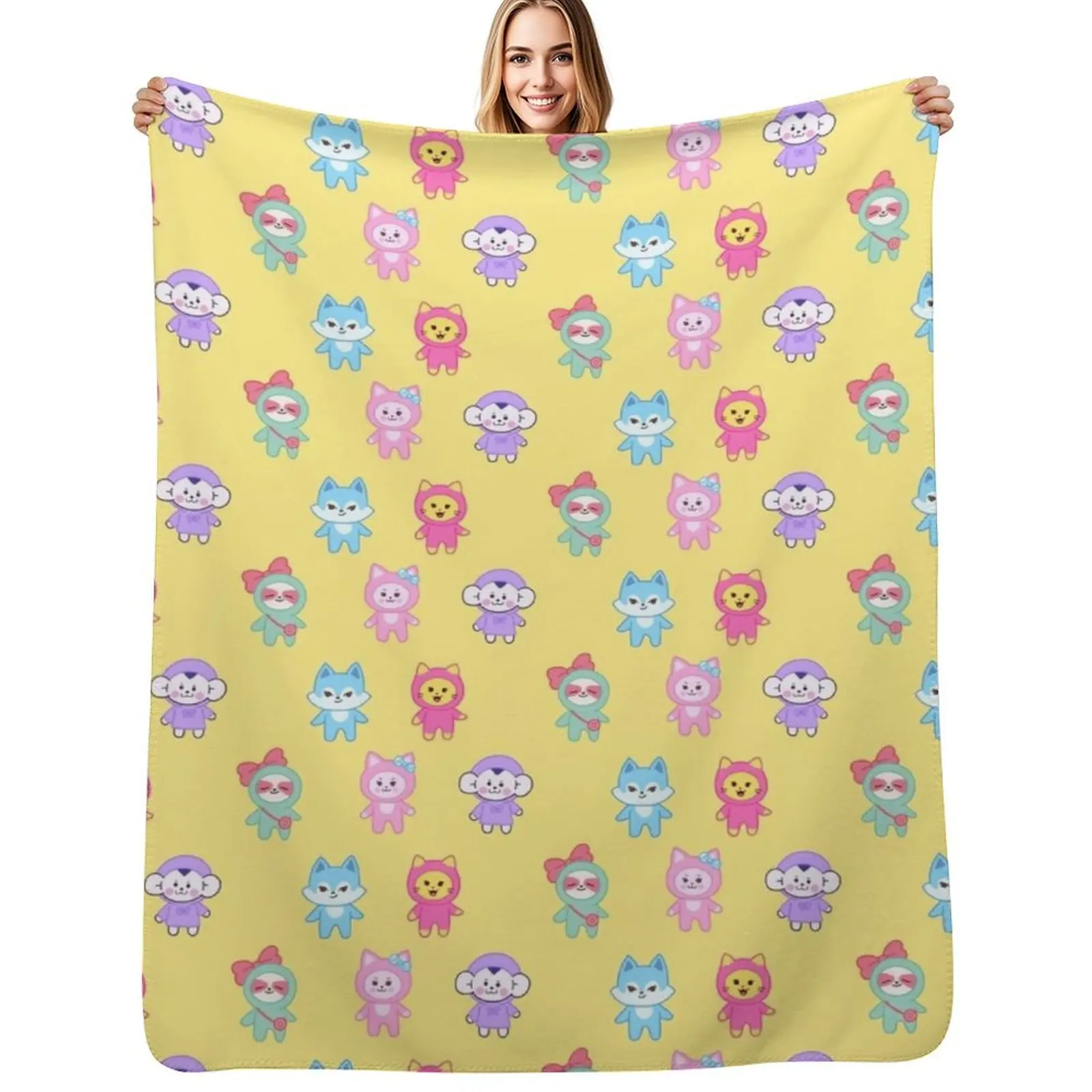 

ITZY (WDZY) All Member Set Throw Blanket Easy Care Comfortable Blanket for Couch