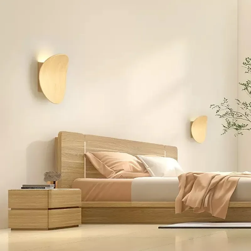 Nordic Wood Wall Lamp Minimalist LED Round Light For Bedroom Living Room Study Bedside Hallway Office Decoration Lighting Lustre