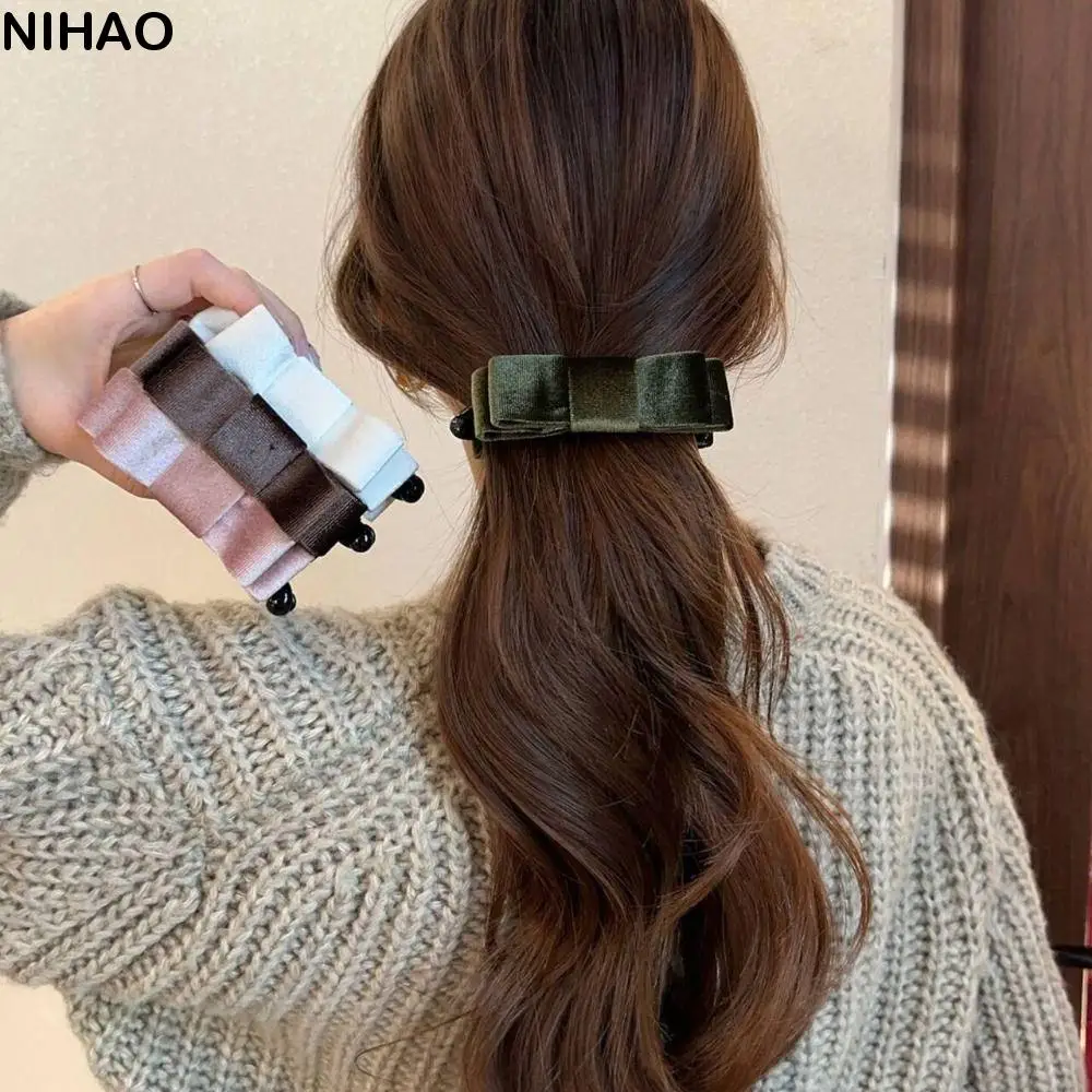 

Sweet Cloth Red Velvet Bow Hair Clip Black Hair Clips Bowknot Banana Clip Korean Style Vintage Bow Vertical Clip Hairpin
