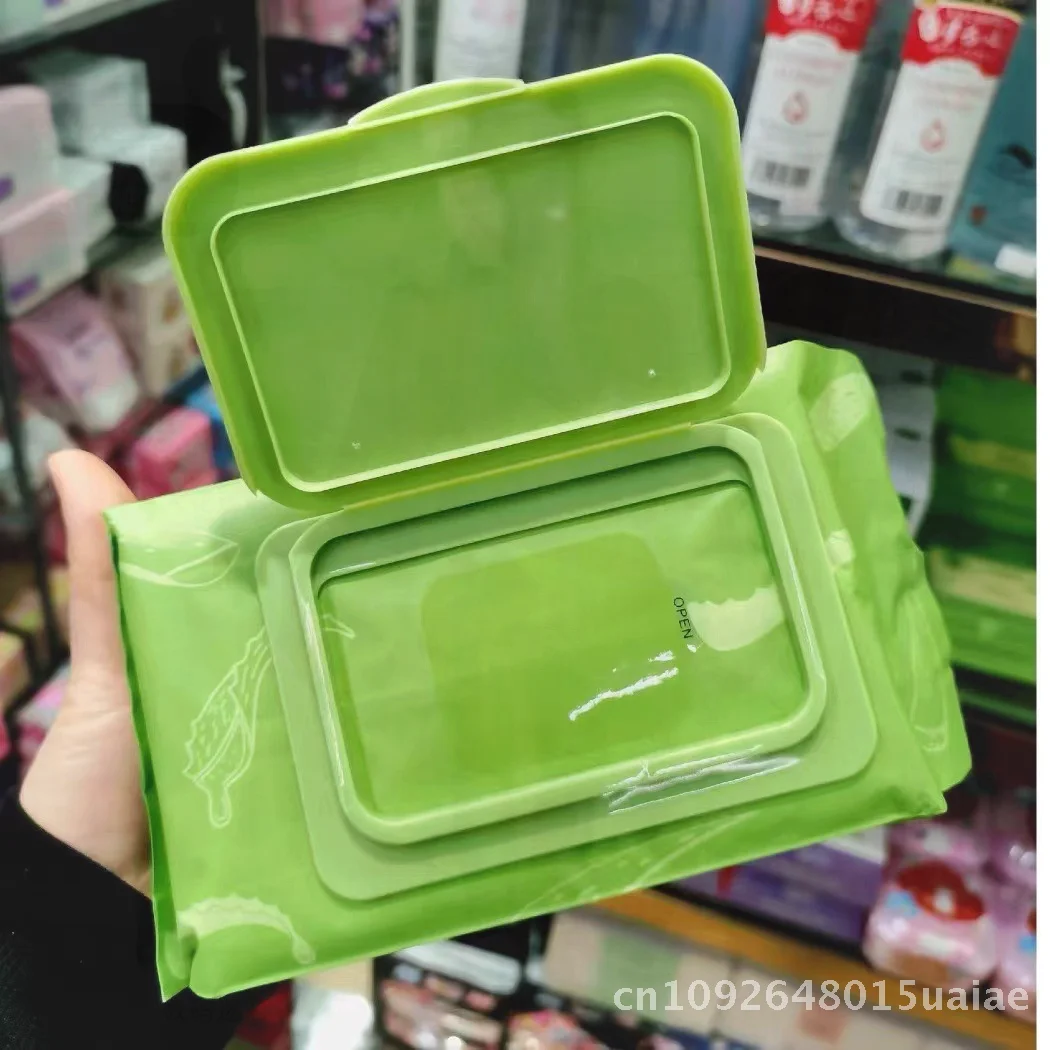 Aidi Shop Aloe Vera Deep Moisturizing Makeup Remover Wipes 60 Pieces Gentle Non-Irritating Deep Cleansing for Face And Lips