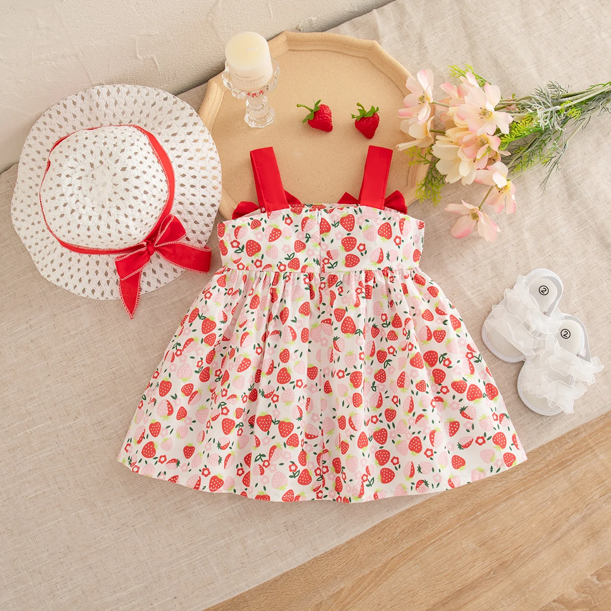 Summer Outfit for Baby Girl Sending A Beach Hat Korean Style Fashion Red Bow Toddler Suspender Strawberry Dress
