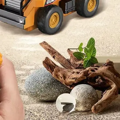 

1/64 Scale Mini Alloy Dump Truck Desktop Toy Model 2.4G Remote Controlled Car Construction Engineering Vehicle Boys Toys Gifts