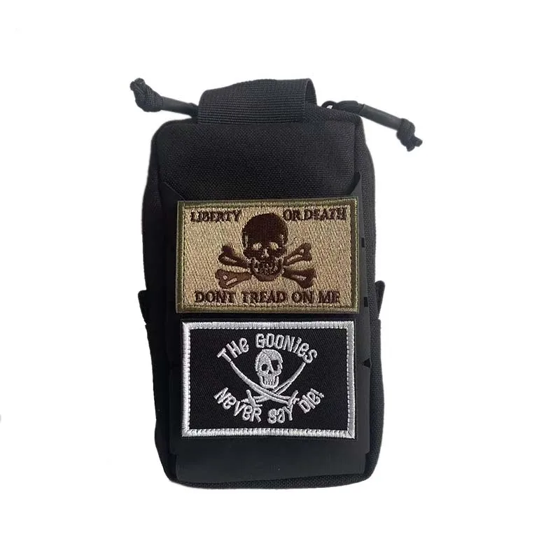 Inspirierendes Emblem, Memento Mori, Glaube über Angst, Bleib positiv, gib nie auf, gestickte Applikation, Moralabzeichen, taktische Patches – Detail 2