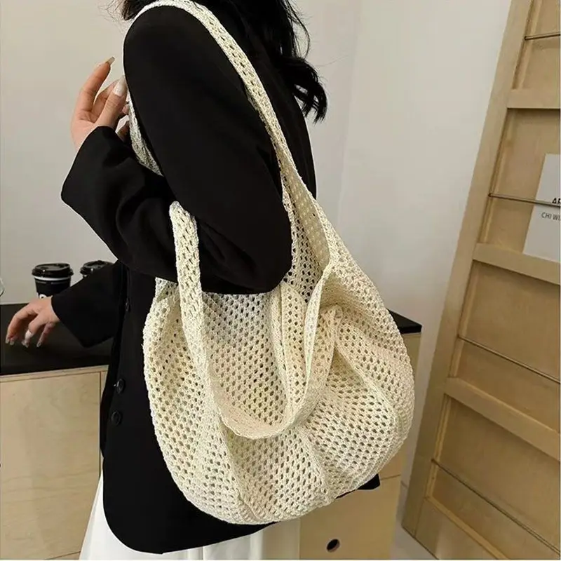 

French Fashion New Large Capacity Hollow Woven Women's Bag Simple And Casual Versatile Summer Beach Vacation Beach Bag For Women
