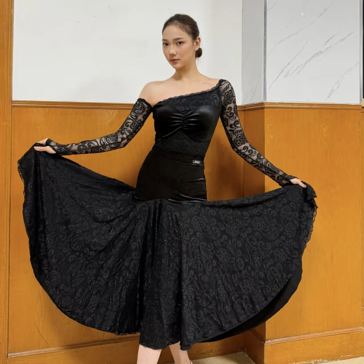 

Новые платья для бальных танцев, женские черные кружевные топы, длинная юбка, клубная танцевальная одежда для выпускного вечера, платье для вальса, DNV25853