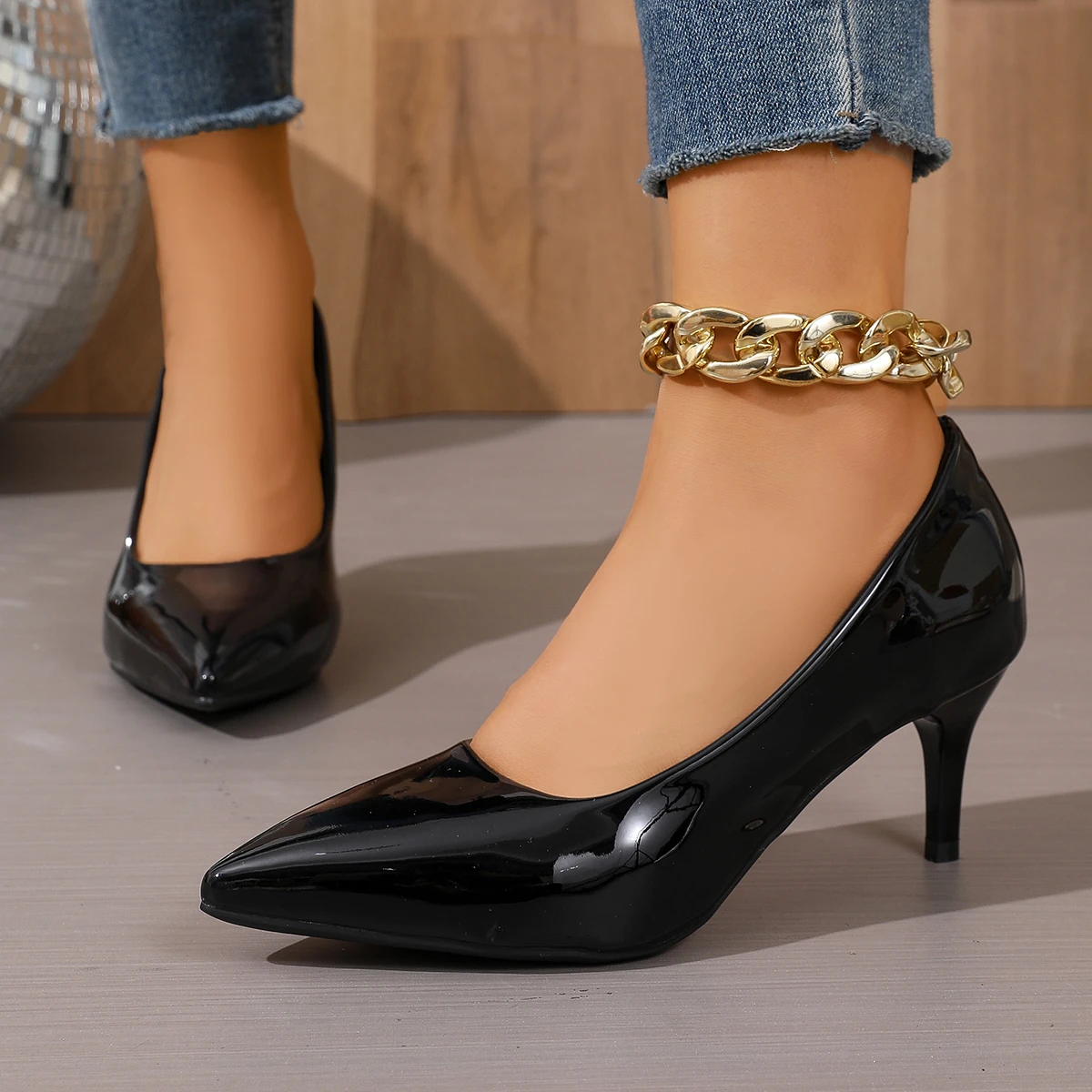 

Классические однотонные женские туфли-лодочки на низком каблуке с заостренным носком, весна-осень, универсальные, нескользящие, для вечеринок, на одной шпильке