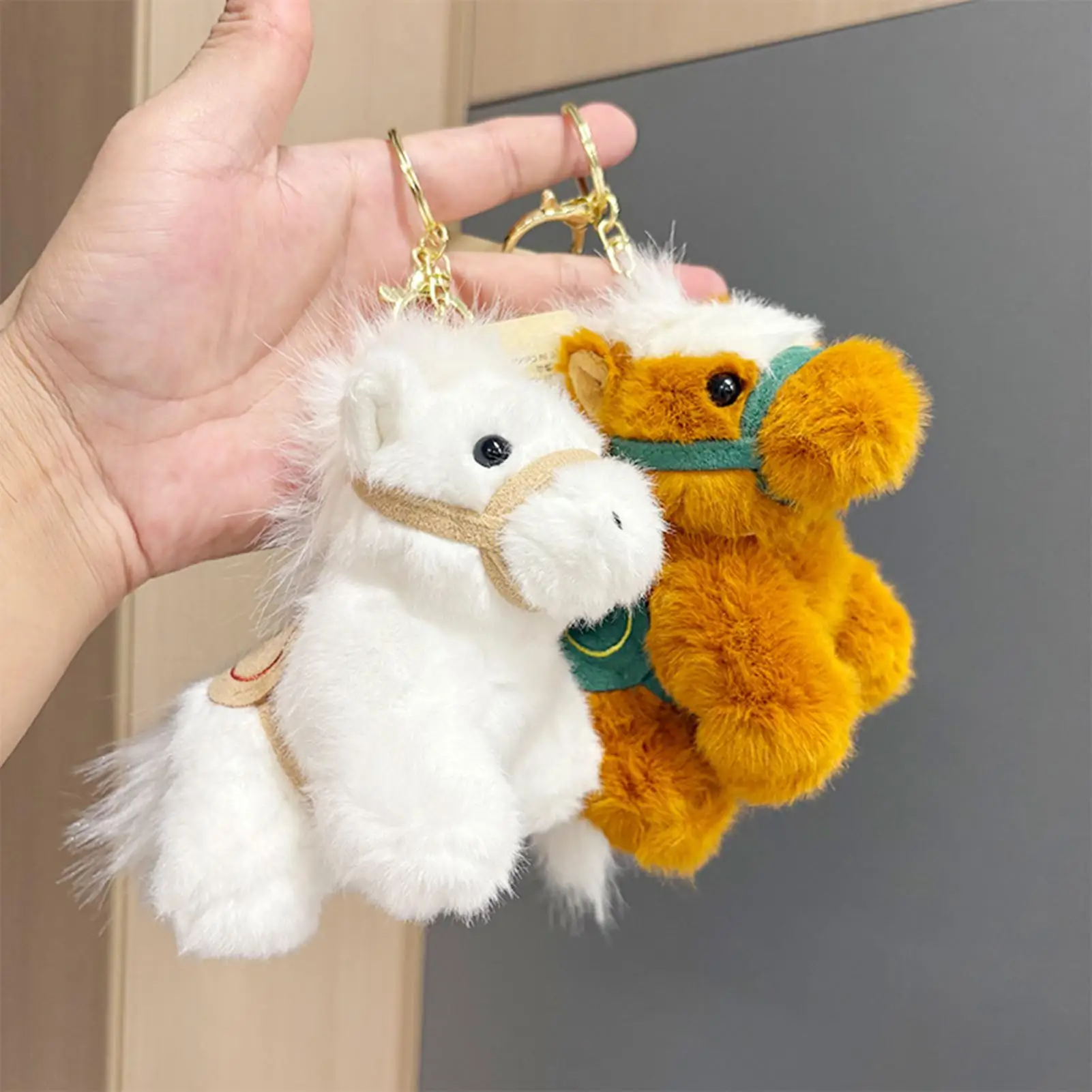 Horse Keychain 2026 New Year Cute Doll 3.93in High Horse Purse Charm For Men Family Girlfriend Girl Boy Kids Birthday Tote