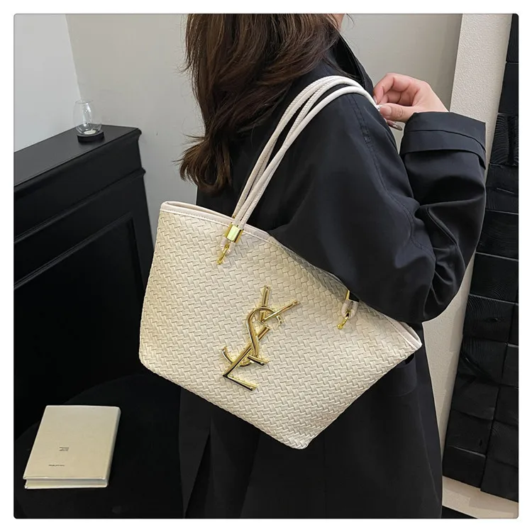 ​ ​ Bolsa de ombro de grande capacidade para mulheres 2025 nova, espaçosa bolsa de trabalho de couro PU e bolsa crossbody com zíper para escritório ​