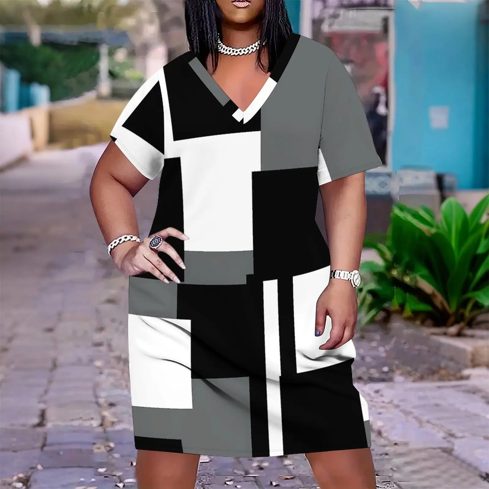 Plus Size V-neck Mini Skirt Retro Printed Short Sleeved Skirt Daily Street Wear Women's Sexy Slim Skirt Summer Ladies Dress