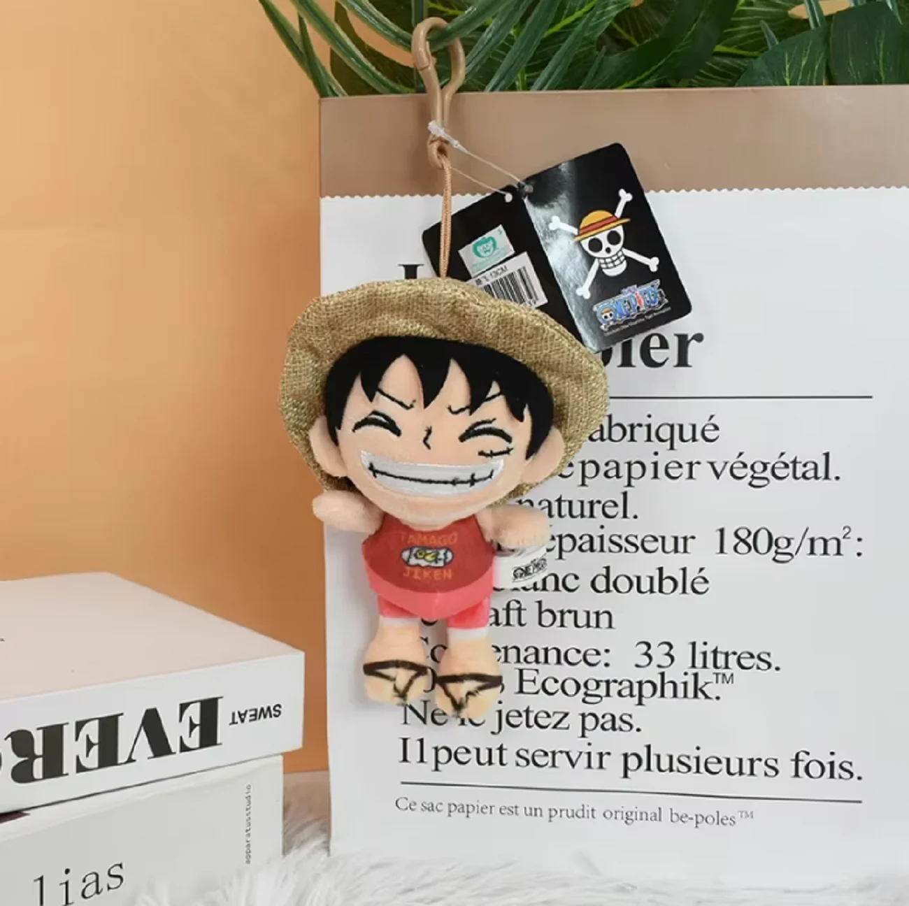 ワンピースぬいぐるみペンダント人形ルフィぬいぐるみ · ゾロアイササボキーホルダーソフト充填バックパック装飾おもちゃ