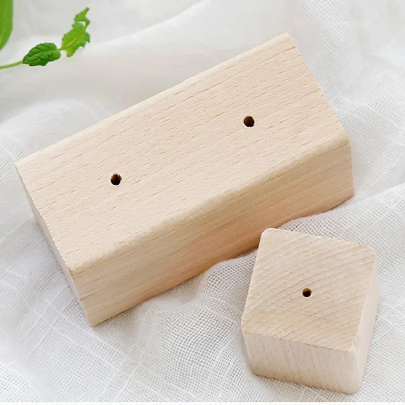 1pcs Cake Flower Nails Stand Tools Two Models Wooden Cake Enamel Pile Piping Stands Holder  Ice Cream Cake Decorating Tools