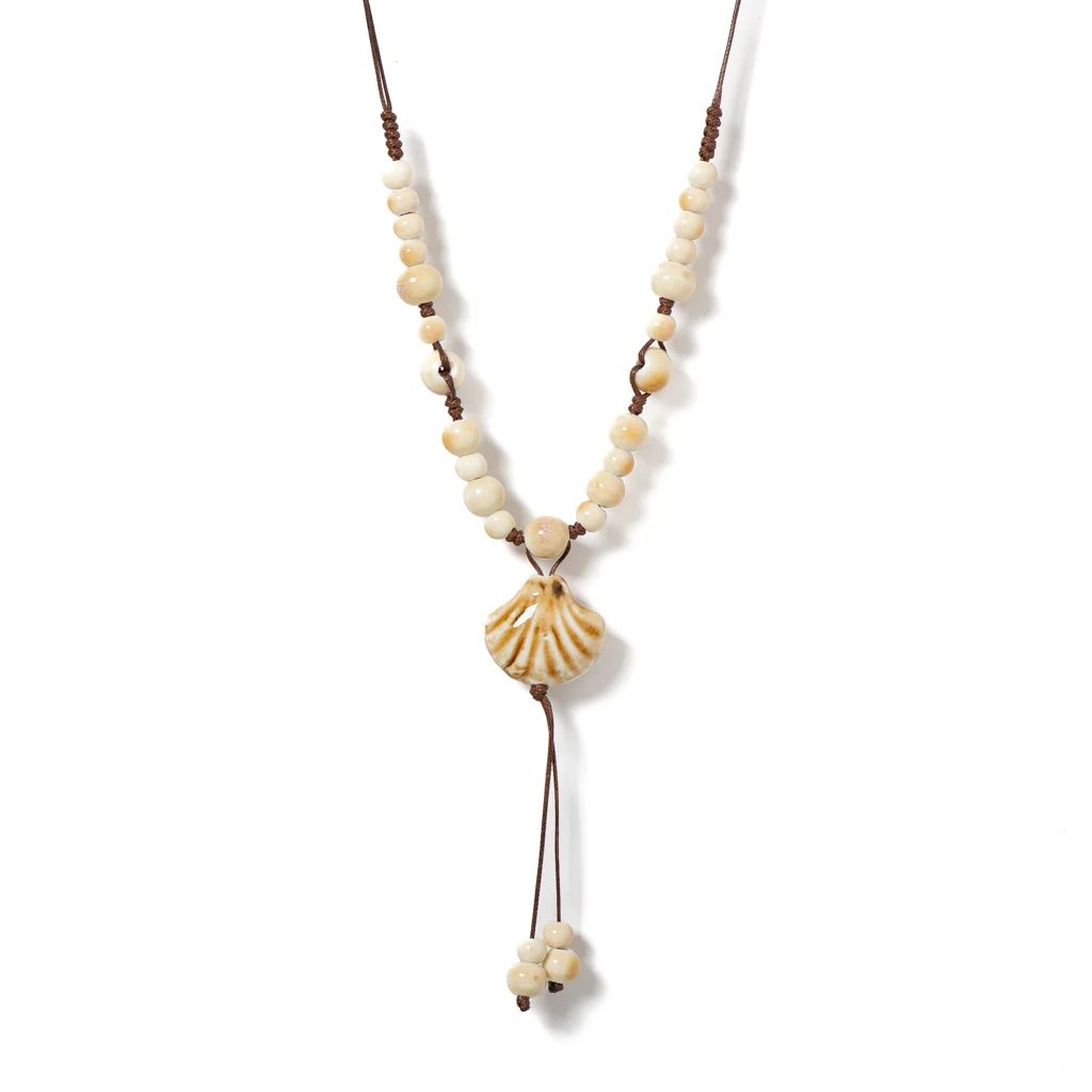 Handgefertigte Keramik-Muschel-Halskette für Frauen, verstellbarer Boho-Vintage-Anhänger, natürlicher Strandschmuck