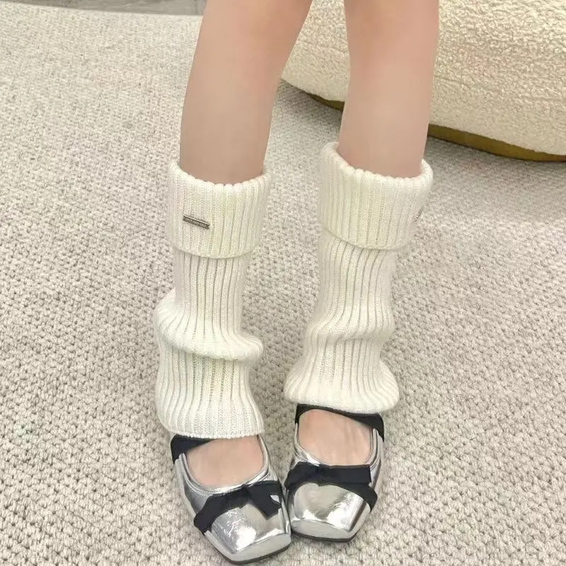 Leg Warmers Autumn and Winter Knit Thick Warm Girls Lolita Socks Metal nameplate White Black Loose Leg Warmers