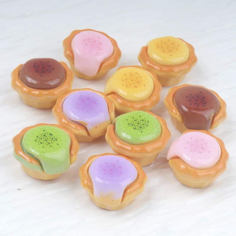 10/100pcs Cream Infused Heart Cake Miniature Flat Back Resin Cabochons Scrapbooking DIY Home Decor Craft Dollhouse Accessories