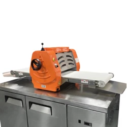 Professional Baking Equipment Countertop Dough Sheeter For Croissant Pizza Making Machine Dough Sheeter Machine