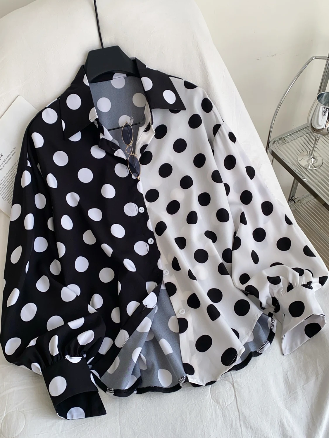 

Chic Cheered Long Sve Loose Women's irt Casual Versatile Polka Dot Print Open Cardigan Sle Age Defng Autumn Faion