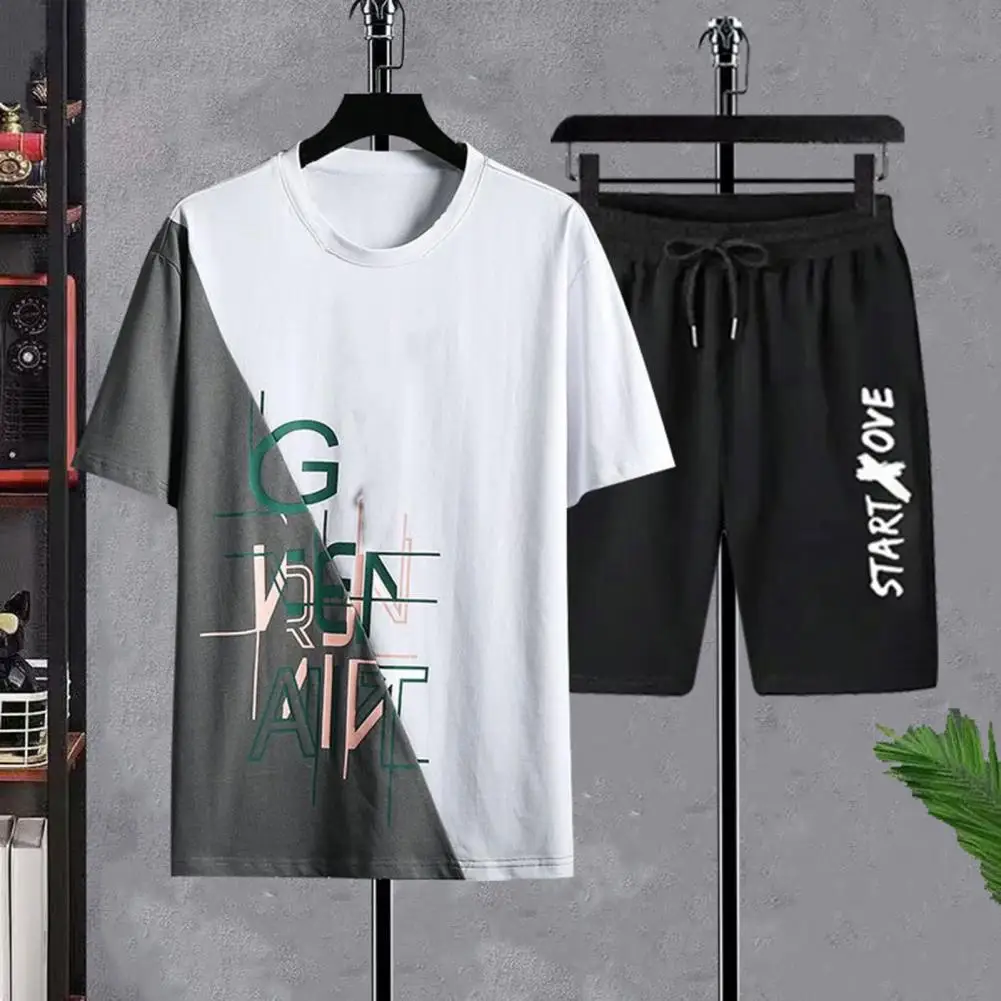 Men T-shirt Shorts Set Men's Patchwork Color Sport Outfit with O-neck T-shirt Wide Leg Shorts Set for Summer Wear Sports Suit