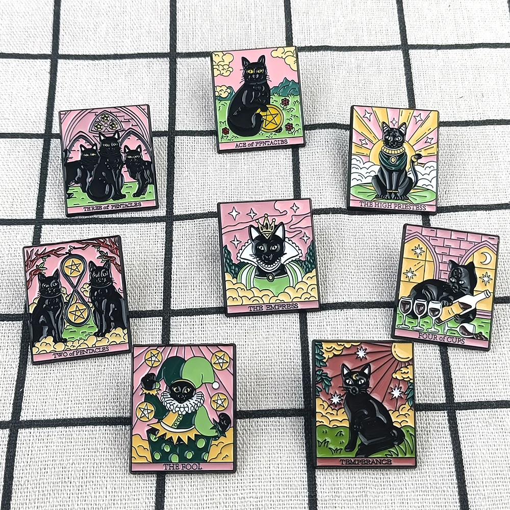 Cats Tarot Enamel Pins Custom Lovers Fools Justice Brooches Shirt Lapel Badges Punk Gothic Animal Cards Jewelry Gift for Friends