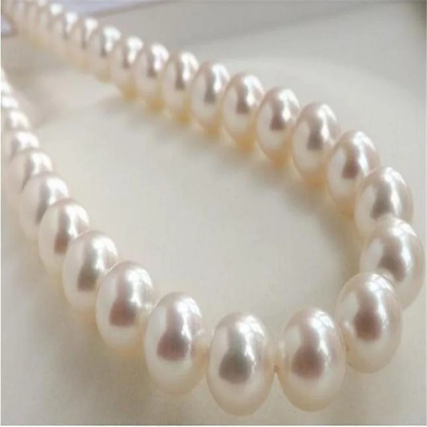 

AAA 8-9MM PERFECT ROUND SOUTH SEA GENUINE WHITE PEARL NECKLACE 18"