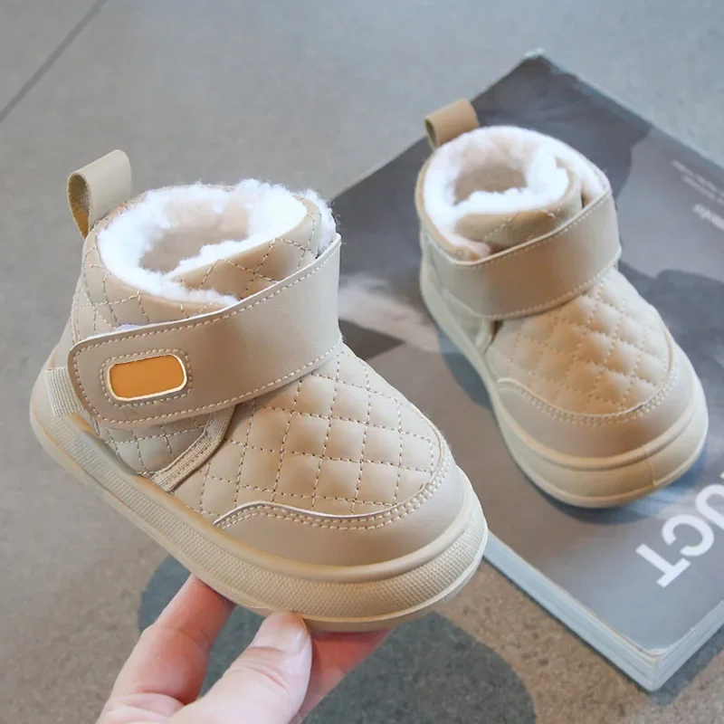 2024 Winter New Kids Snow Boots Soft Bottom Warm First Walkers Girls Short Boots Children Casual Cotton Shoes