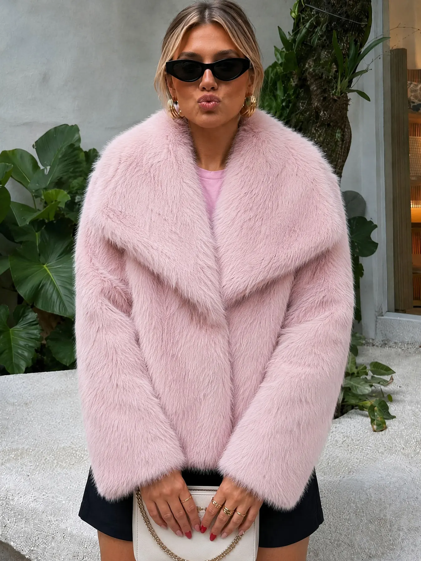 HH Womens Elegant Winter Vacation Faux Fur Cropped Coat Lapel Single Breasted Causal Party Outerwear Pockets Long Sleeves Jacket