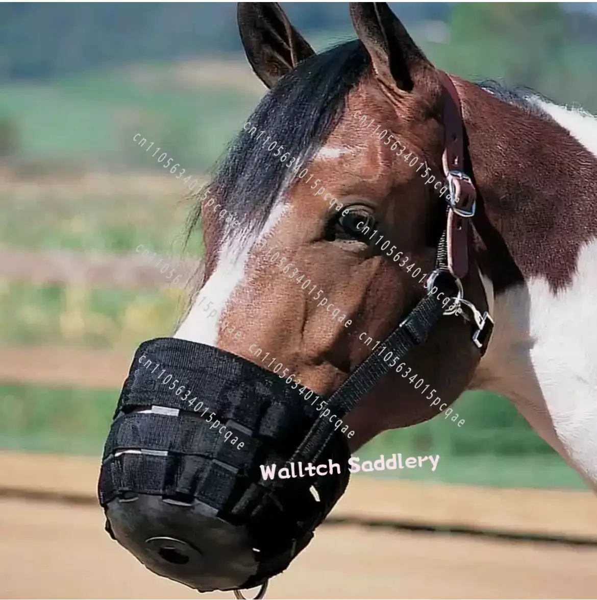 M / L Nylon Horse muzzle With Adjustable Horse Halter Collar Overeating Prevention Harness Horse Cribbing Stall Chewing