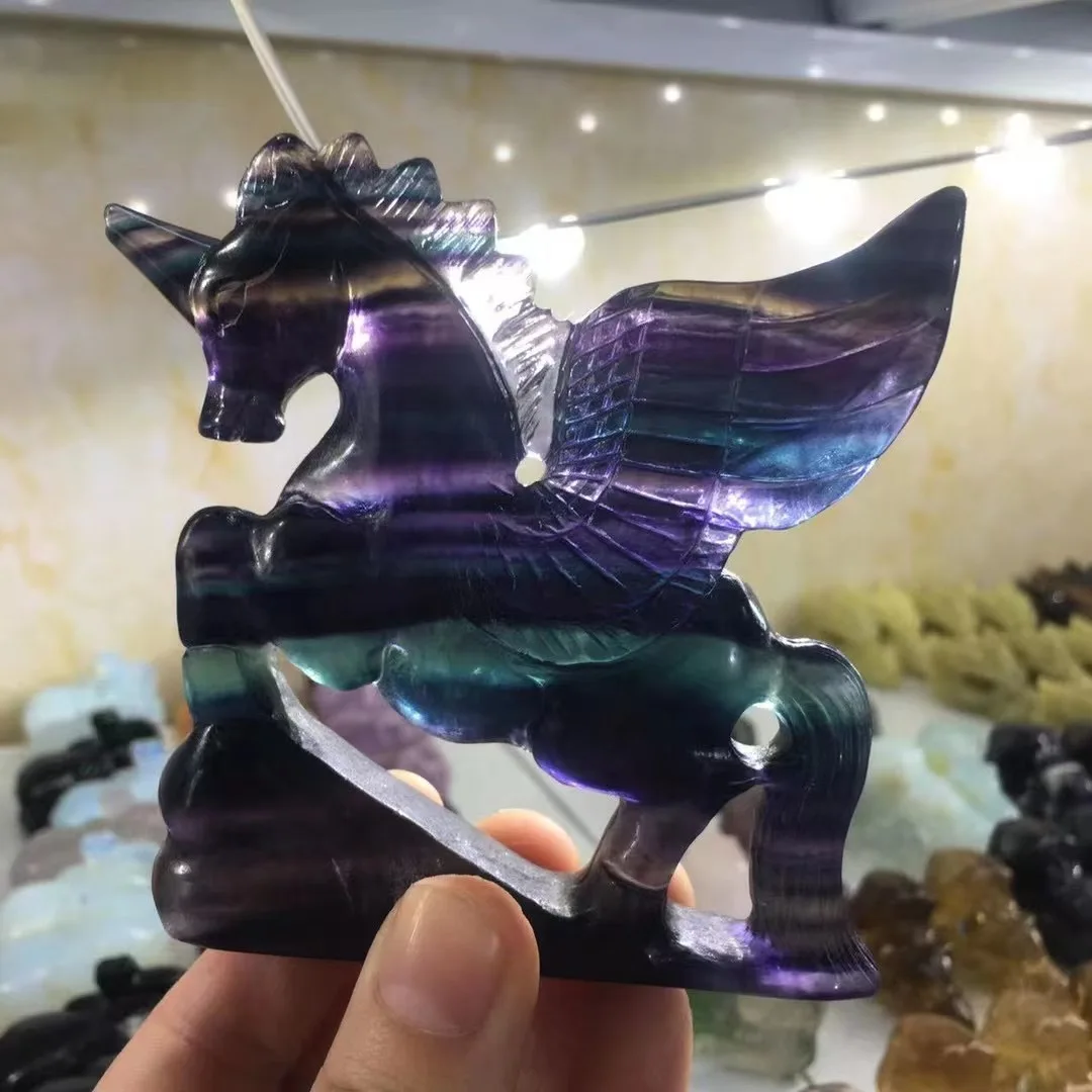 1 Pc Natural Stone Rainbow Fluorite Carved Unicorn With Wings Handmade Animal Crystal Craft Gift Home Decoration Ornament