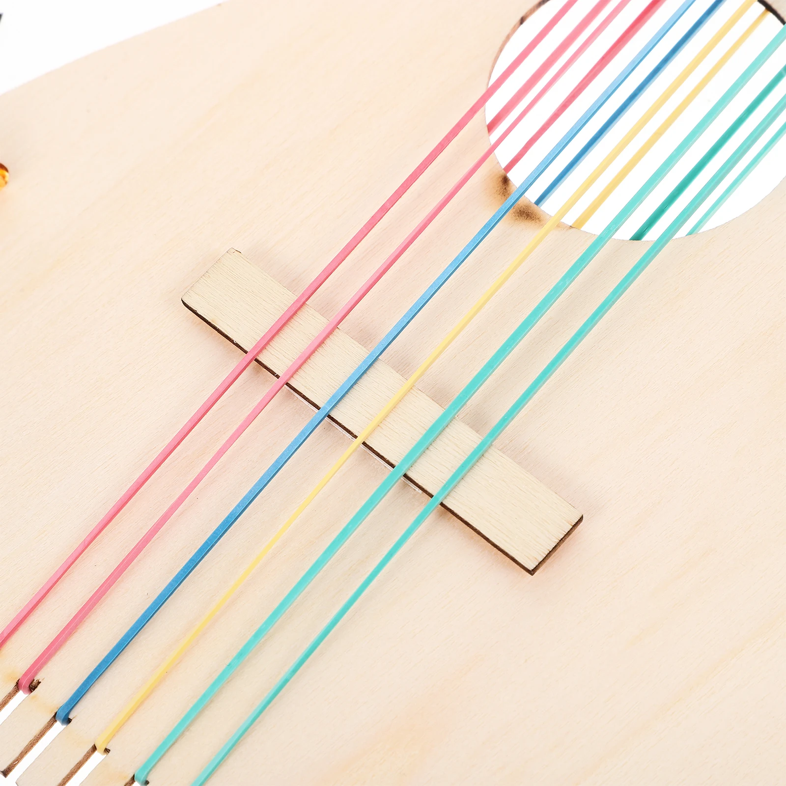 

4 Sets Kids Unpainted Toy Diy Wooden Guitar Wooden Guitar Blank Child Making Toy Musical Instruments Safe Design