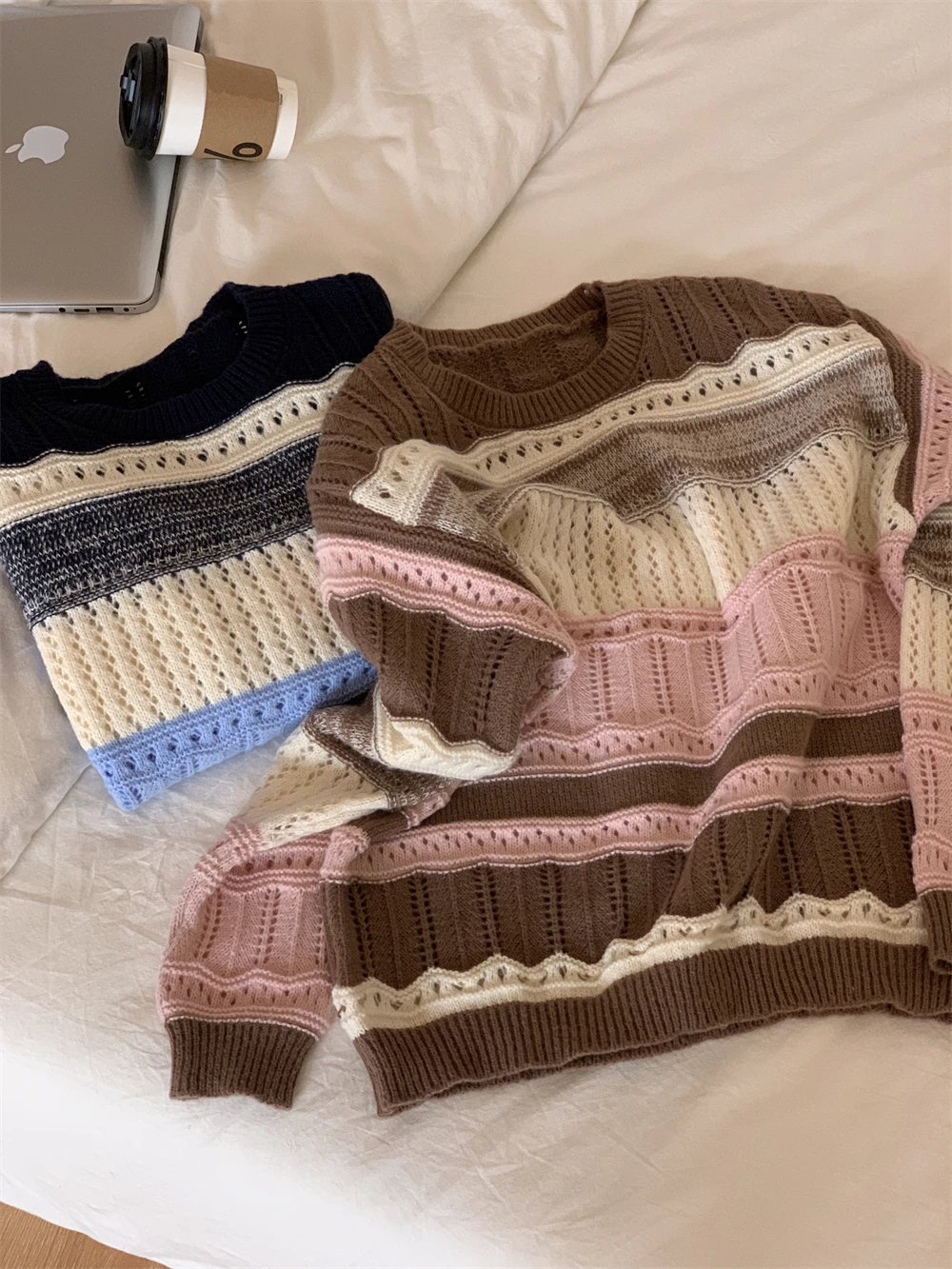 

High-End Lazy Sle Striped Hollow out Color Blo Knitted Sweater Crew Ne Long Sve round Ne Regular Thin Autumn ...