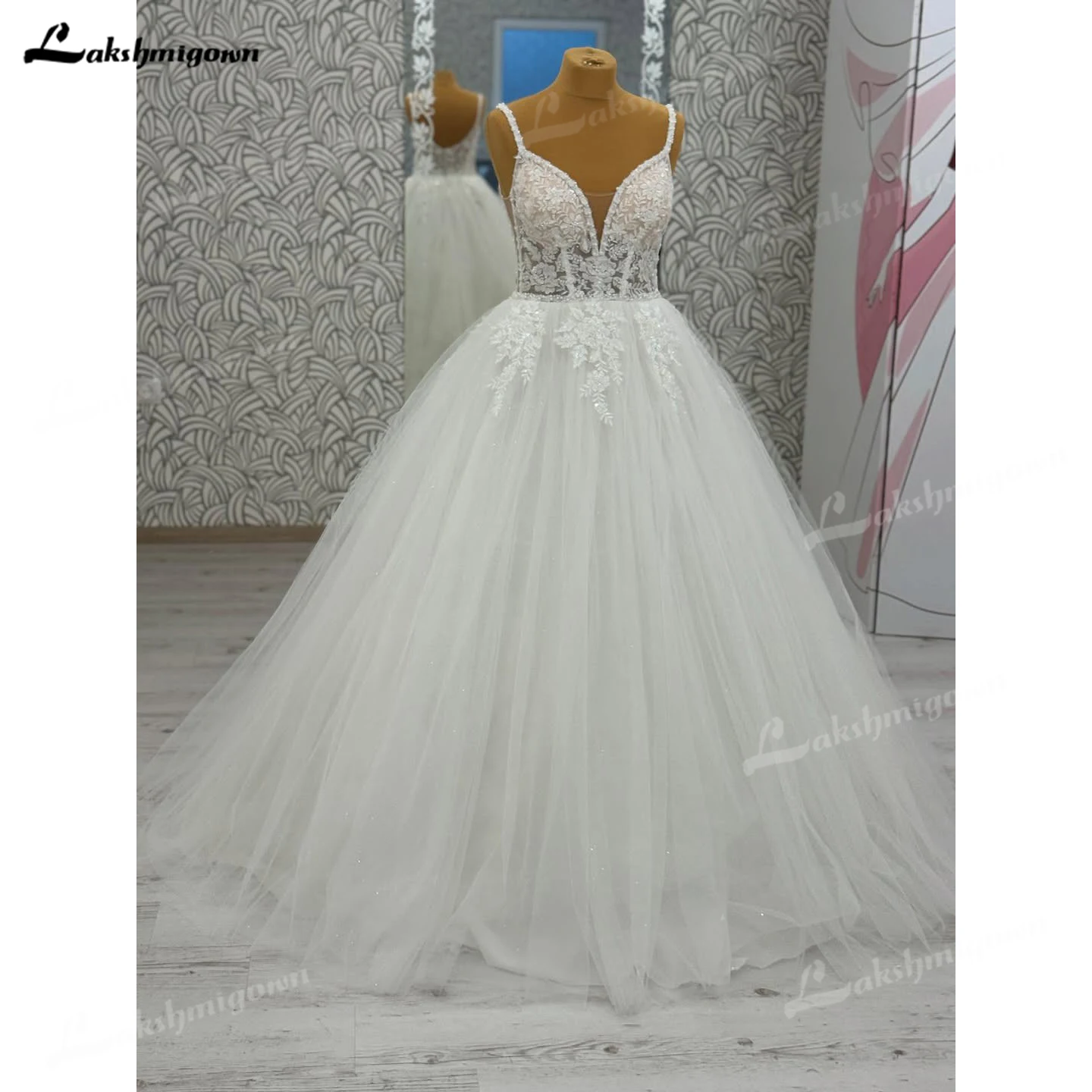 

Exquisite Spaghetti Straps Wedding Dresses 2026 Deep V-Neck Open-Back Lace Applique Wedding Gowns Vestidos De Novia Customized