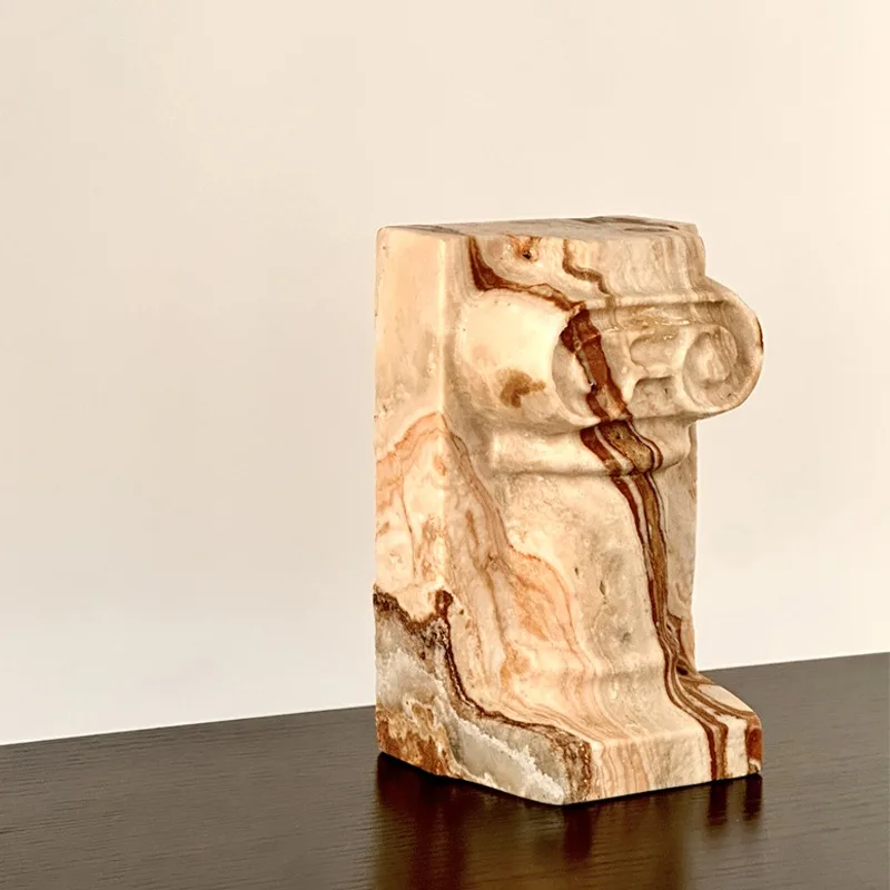 Italian tiramisu travertine Roman column, natural stone lines are different, creative European architecture books rely on orname