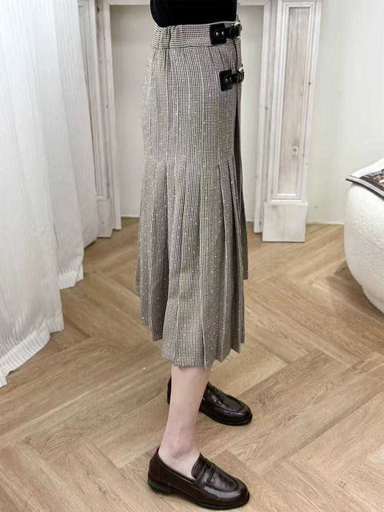 

Высокое качество, роскошные украшения с бриллиантами, клетчатая плиссированная мини-юбка, женская модная кожаная пряжка с высокой талией, длинная юбка трапециевидной формы