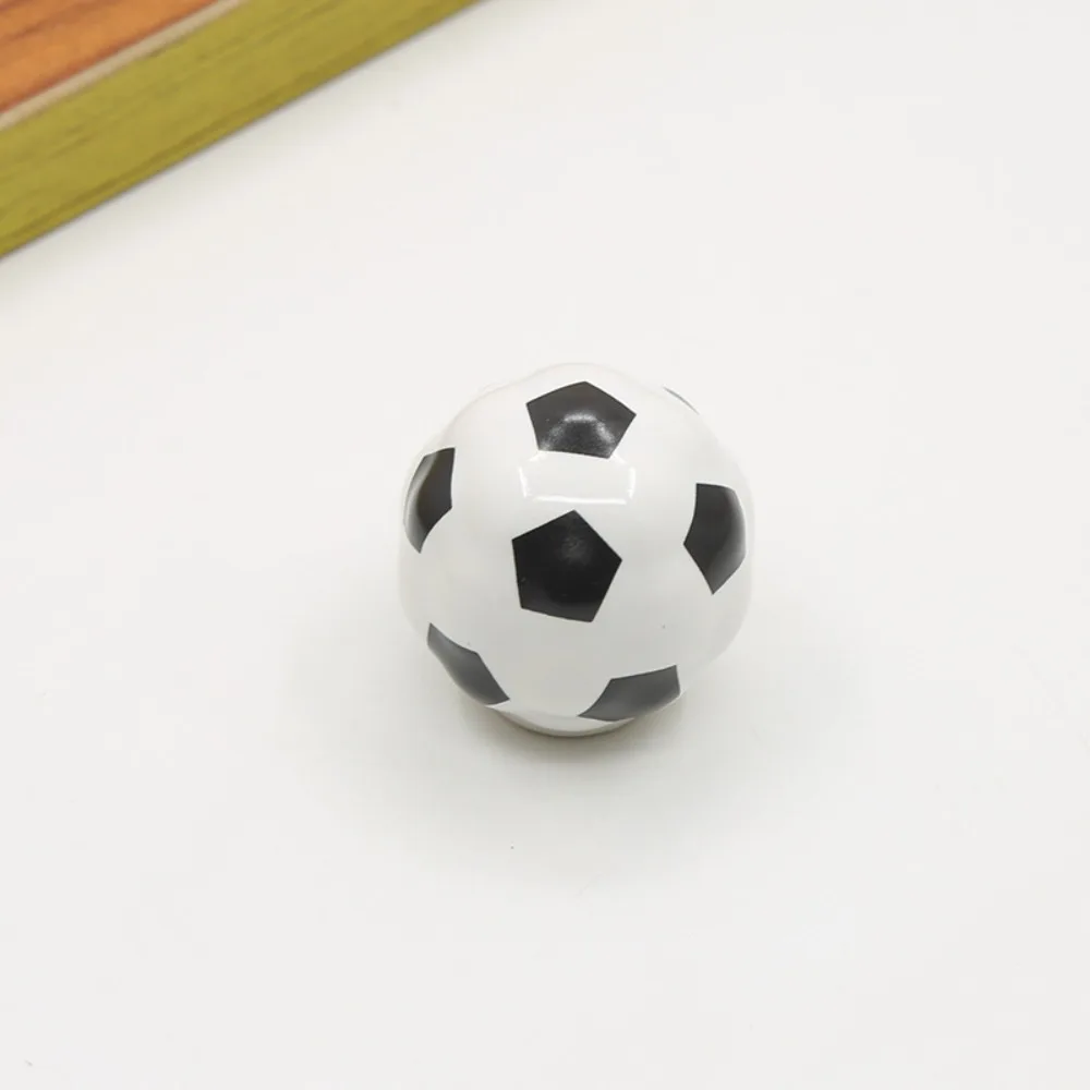 Creative Single Hole Basketball Door Handle Ceramic Pull Handles Football Door Knob Soccer Round Drawer Knobs Drawer