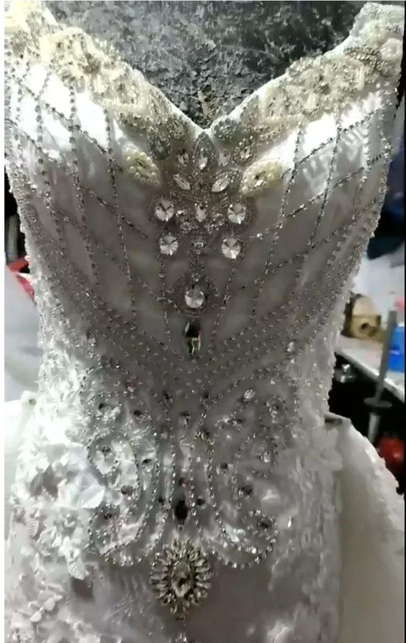 Vestido De Novia personalizado con cuello en V, cuentas brillantes, cristales, con falda desmontable, Vestidos De Novia De lujo para jardín