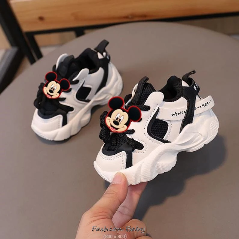 Scarpe sportive per bambini disney Mickey Minnie Mesh scarpe da esterno morbide e traspiranti scarpe da corsa Casual per bambina scarpe da