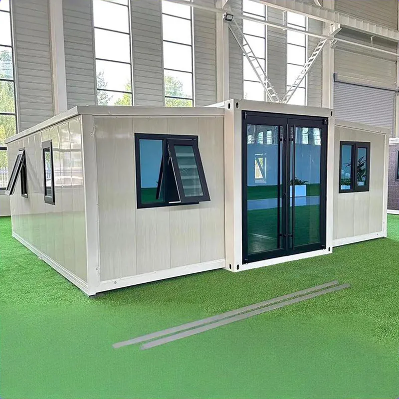 High-quality Container Houses 20ft/40ft Low Cost Waterproof Breathable Prefabricated Expandable Container House for Living