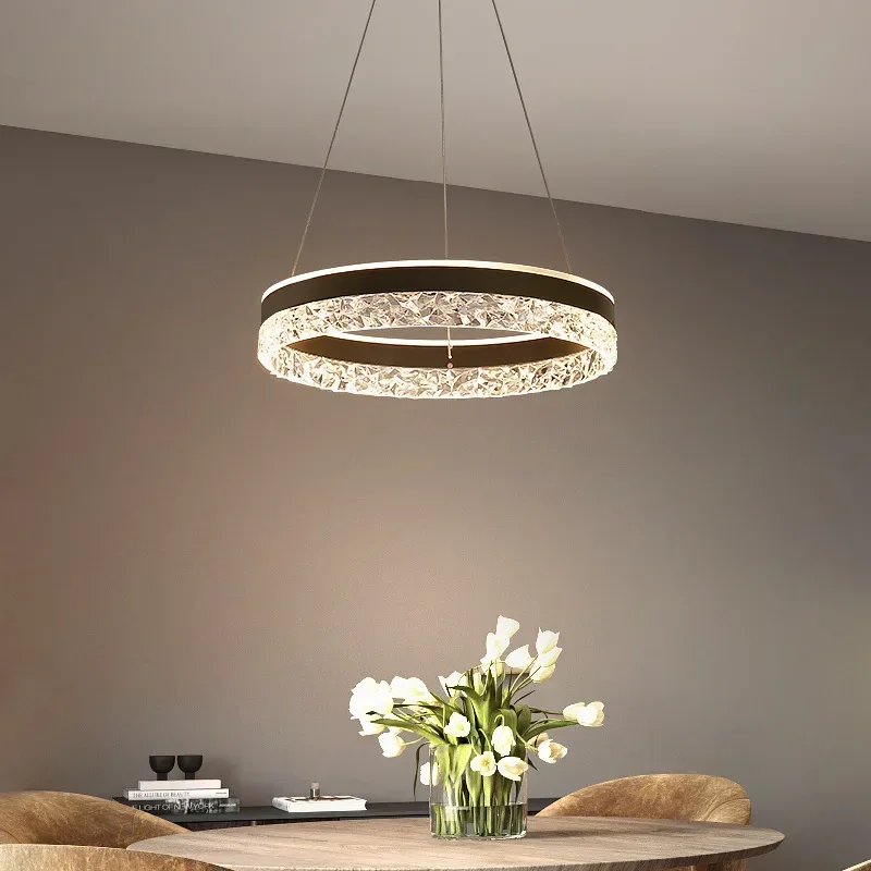 Minimalista Modern Cristal Anéis Teto LED Lustre, Home Living Sala de Jantar Iluminação, Pendurado Lâmpada, Branco e Ouro Frame Pingente