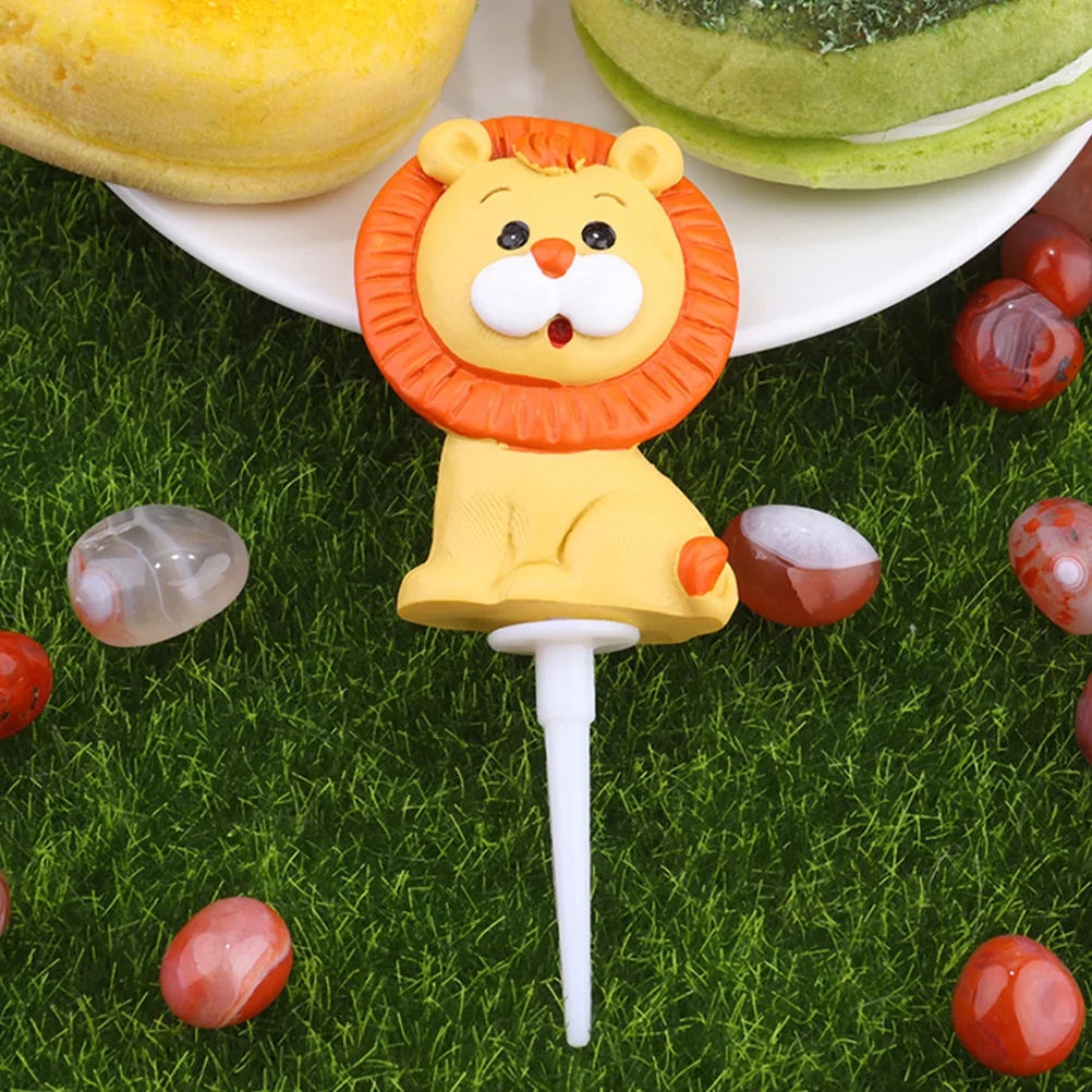 

2Pcs Lion Cake Decoration Unique Birthday Party Dessert Toppers Cake Decoration Resin Animal Crafts
