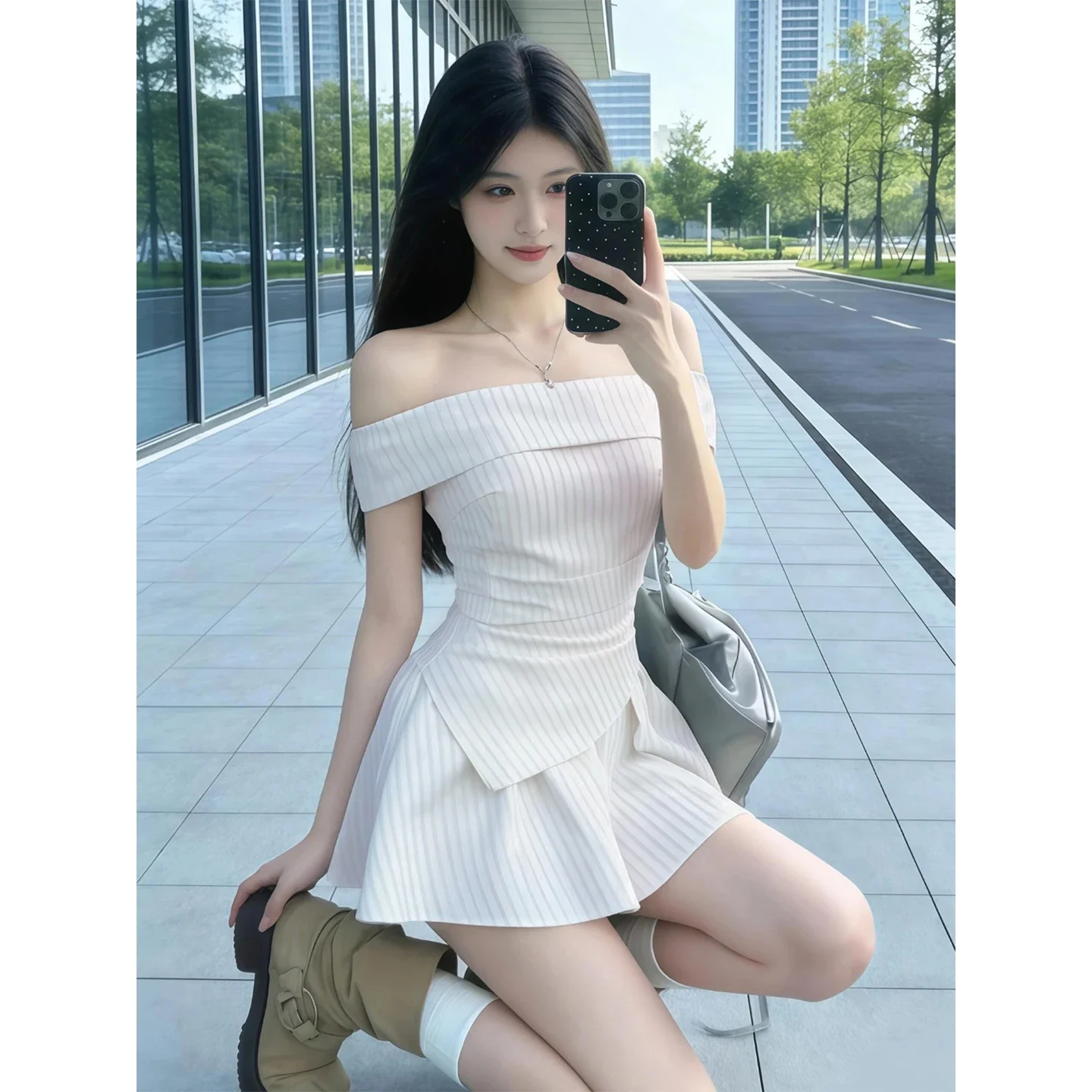 French Pure Desire One-shoulder Striped Dress Women's Summer New Korean Design Short Skirt Set