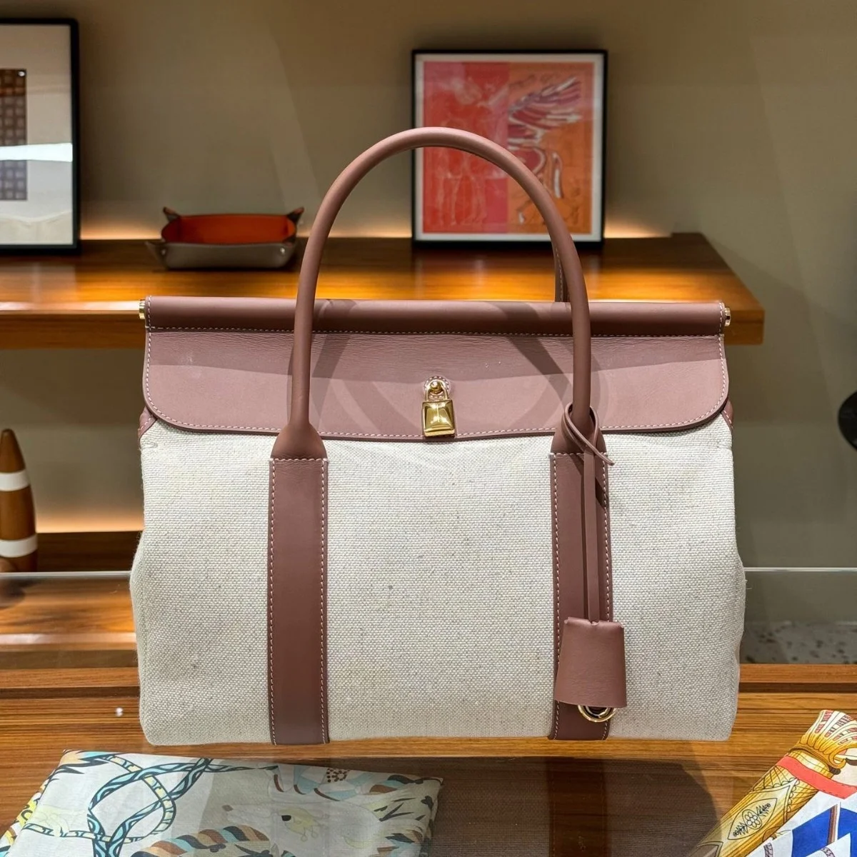 

High-End Top Layer Cowhide Large Capaci Faionable Handbag Women's Bag Cross-Border Best-Selling LP32 LOM Bag