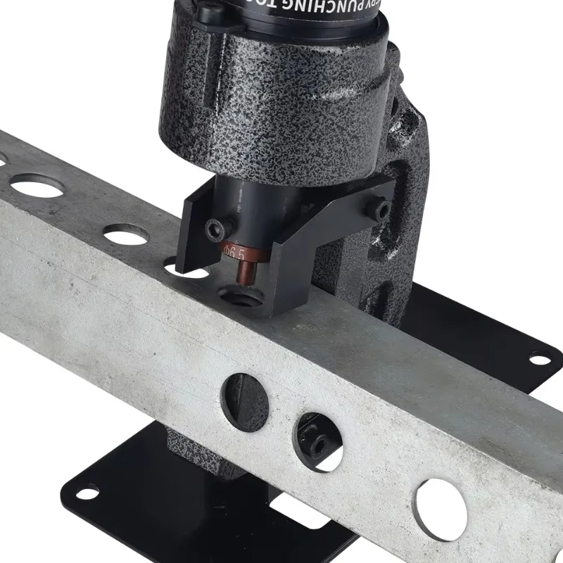 

EB-20 Battery Powered Hydraulic Punching Tool Hydraulic Hole Puncher