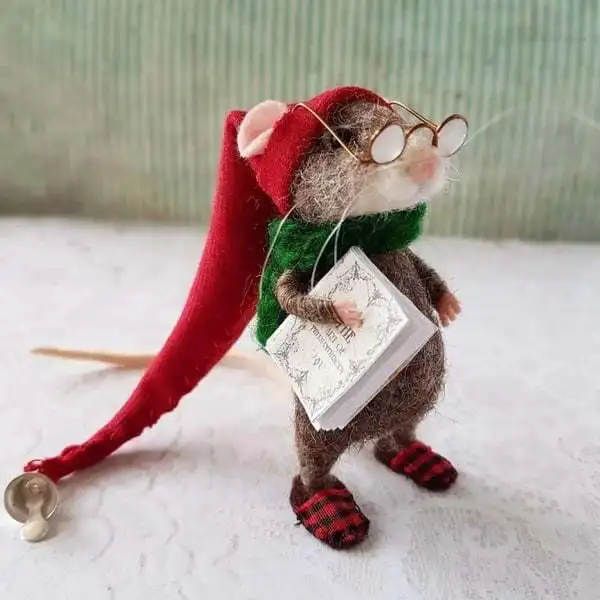 1pc personalized, cute and unique needle felt mouse and fox ornaments - suitable for home decoration, bookshelf ornaments