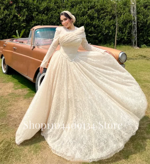 Luxury Lace Bride Dress Champagne Beading Muslim Women's Wedding Gowns Pleats O -Neck Wedding Gown Long Mariage Customized