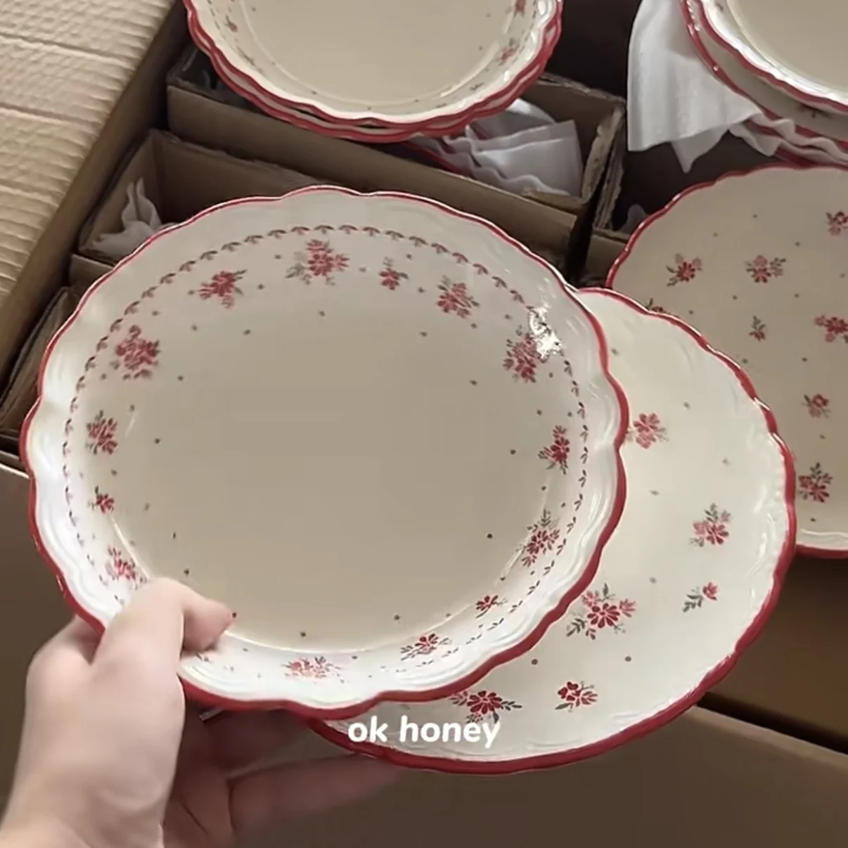 

Ceramic tableware dishes Household creative small floral flat plate deep dish dessert plate
