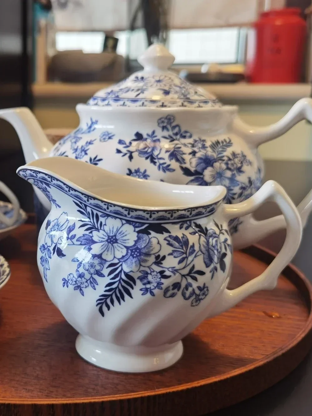 Vintage country ceramic blue and white porcelain milk tank tea set coffee cup saucer set afternoon teapot