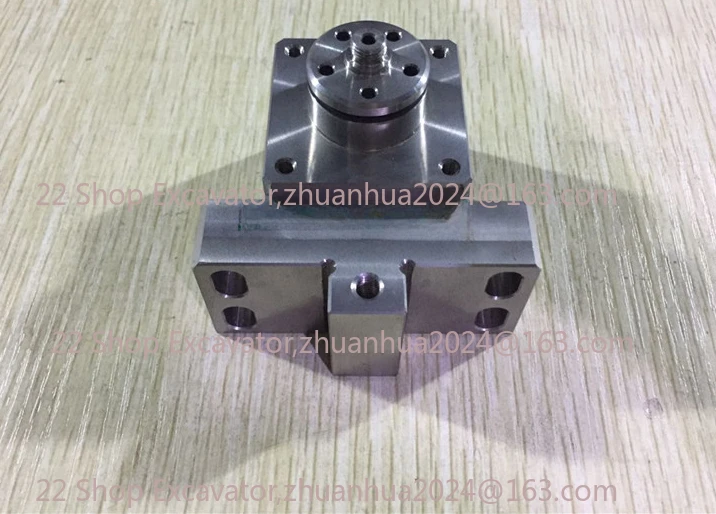 

EDM Die Guide Holder Lower AC851,74*74*60.5t,YAWTW028C for ACCUTEX EDM machine