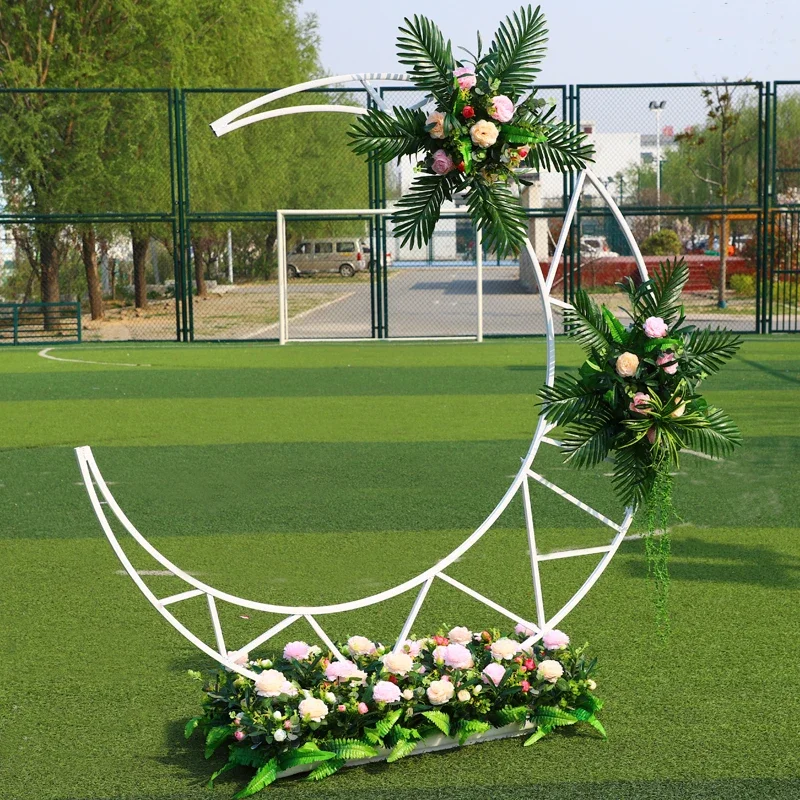 

Wedding scene arrangement decoration wrought iron moon arch wedding stage background moon ornament Mori wedding arrangement