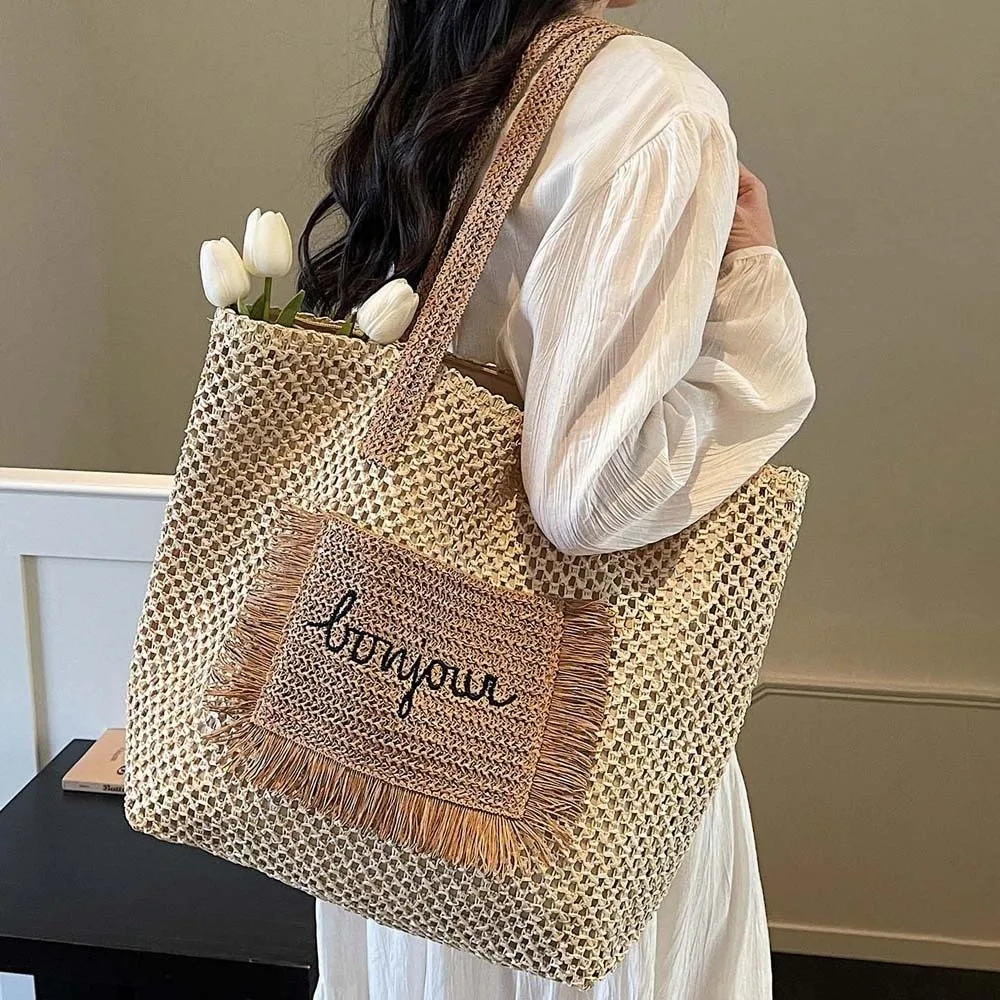 Sweet Straw Woven Tote Bag Large Capacity Lightweight Commuting Shoulder Bag Contrast Color Polyester Seaside Vacation Handbag